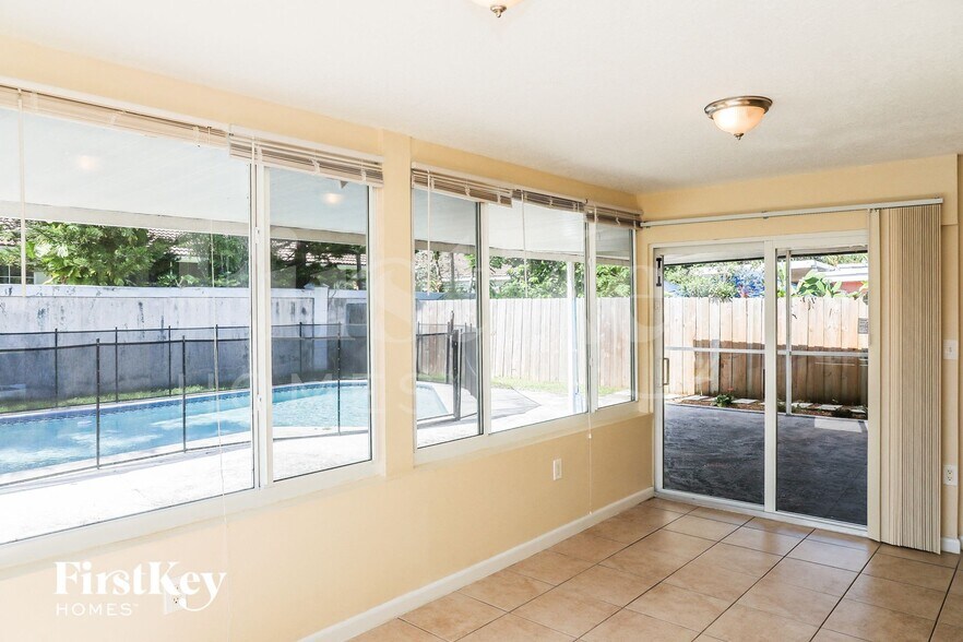 Building Photo - 7461 NW 23rd St