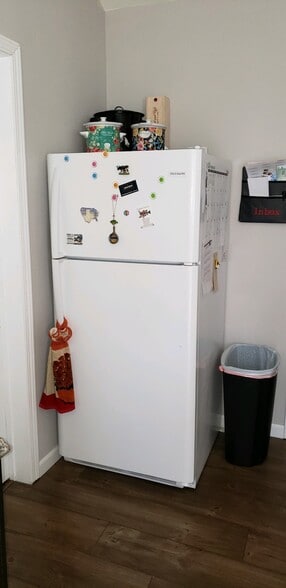 Building Photo - 308 3rd Ave