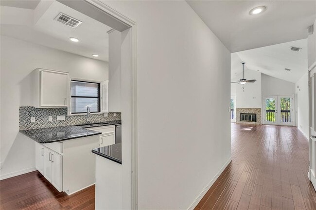 Building Photo - 3505 Fawn Trail