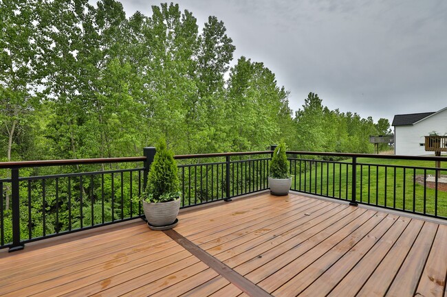 Building Photo - Gorgeous 3 Bedroom Home in Edwardsville