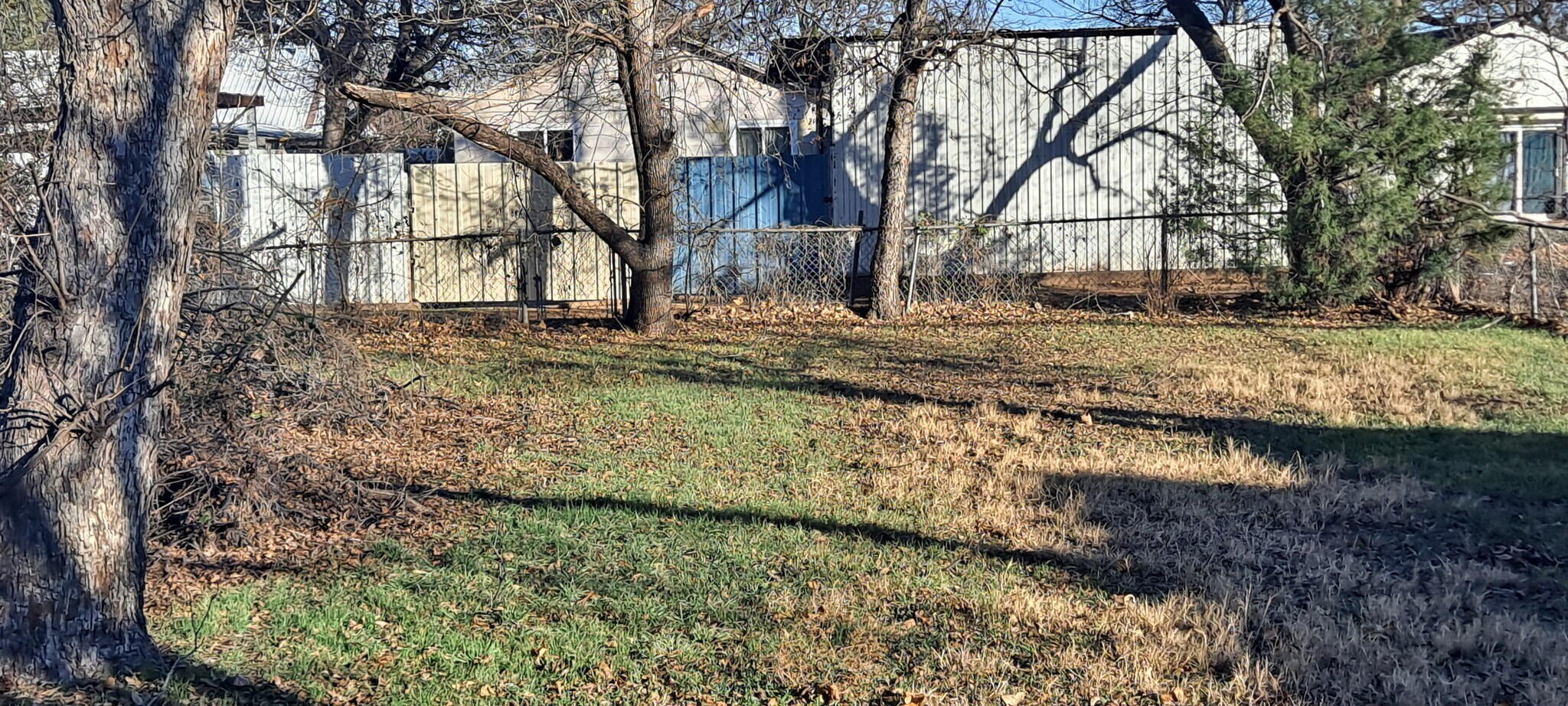 Building Photo - 2203 Broad St