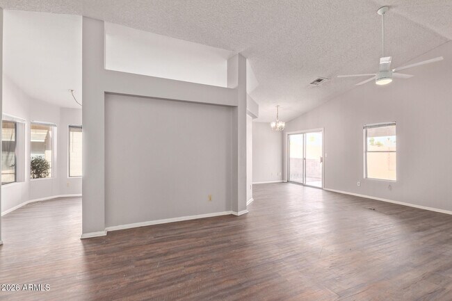Building Photo - 8651 N 107th Dr