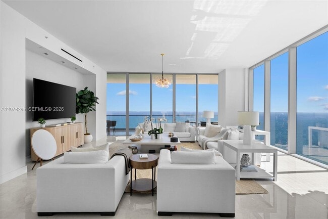 Building Photo - 18501 Collins Ave