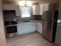 Building Photo - 14 Endicott St