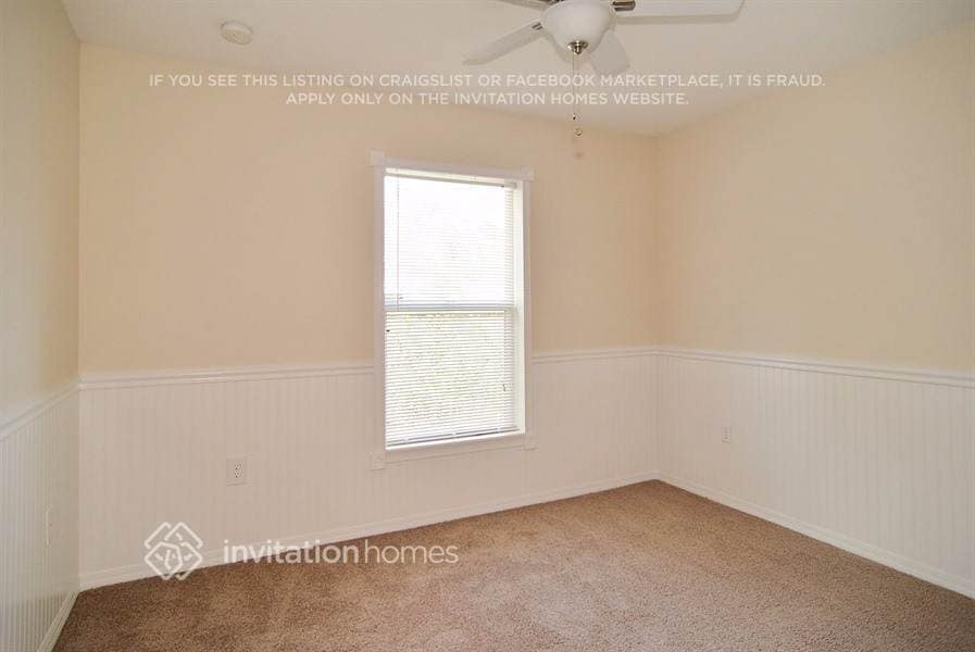 Building Photo - 420 NW Byron St