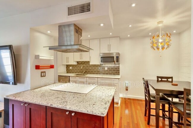 Building Photo - 4117 N 81st St