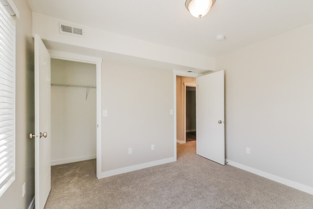 Building Photo - 13332 Fallowfield Ln
