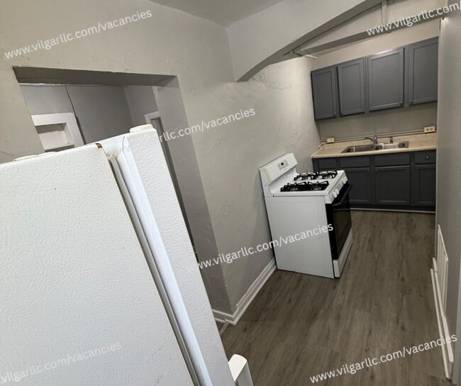 Building Photo - 4200 Jefferson St