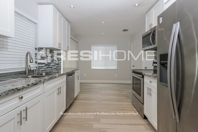 Building Photo - HOME FOR RENT!! ONE MONTH FREE!!