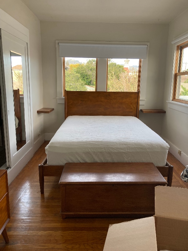 Building Photo - 6422 Telegraph Ave