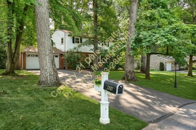Building Photo - Beautiful 3 Bedroom 2.5 Bath Home in Dallastown Schools Pet Friendly