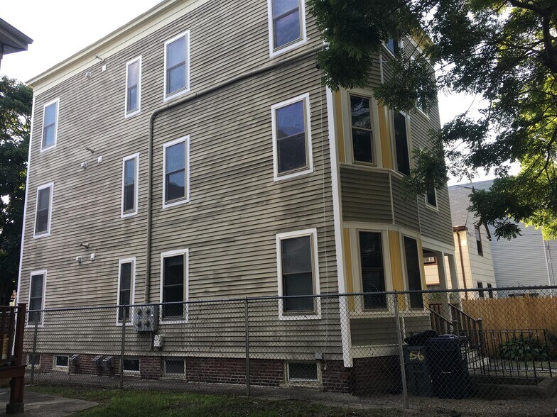 Building Photo - 56 Market St