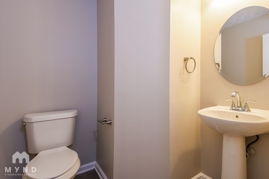 Building Photo - 249 Cobbler Cove Dr