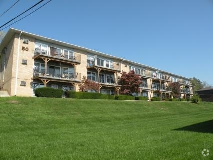 Building Photo - Crestwood Apartments