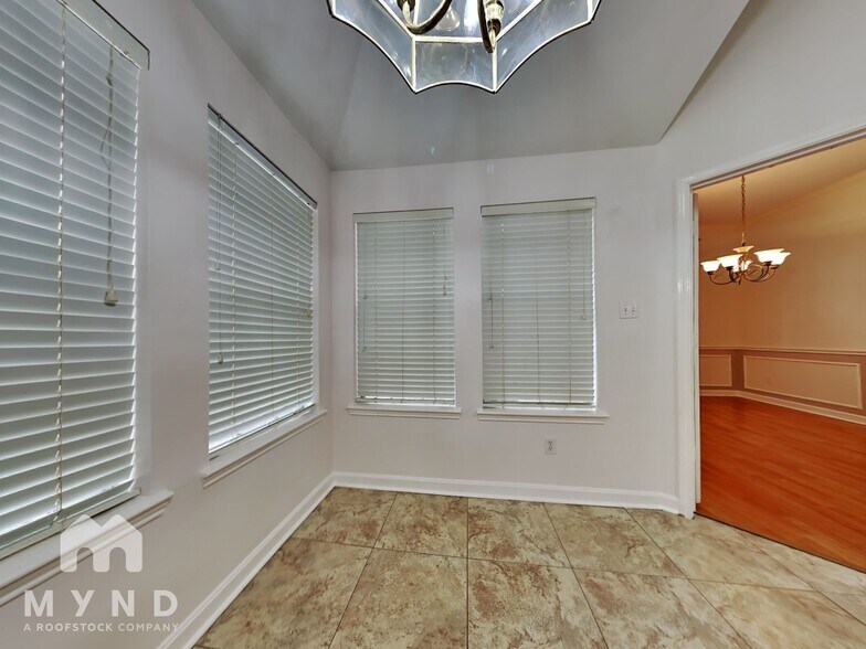 Building Photo - 23831 Norton House Ln