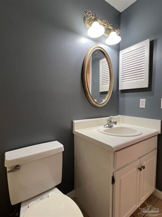 Building Photo - 5784 Twisted Oak Ct