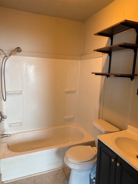 Building Photo - Quaint 2BR/1BA duplex with real wood floors!