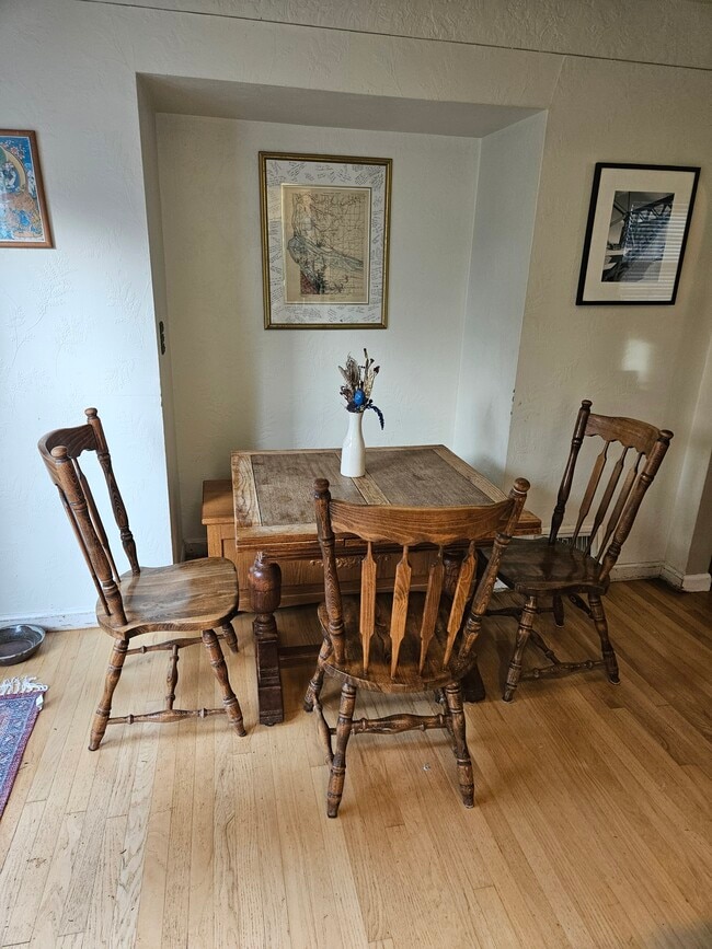 Building Photo - 611 W 32nd St