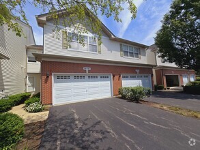 Building Photo - 24043 Walnut Cir