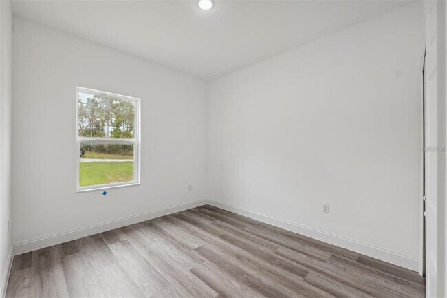 Building Photo - 6062 SW 154th Place Rd