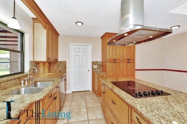 Building Photo - 1108 Marcus Ct