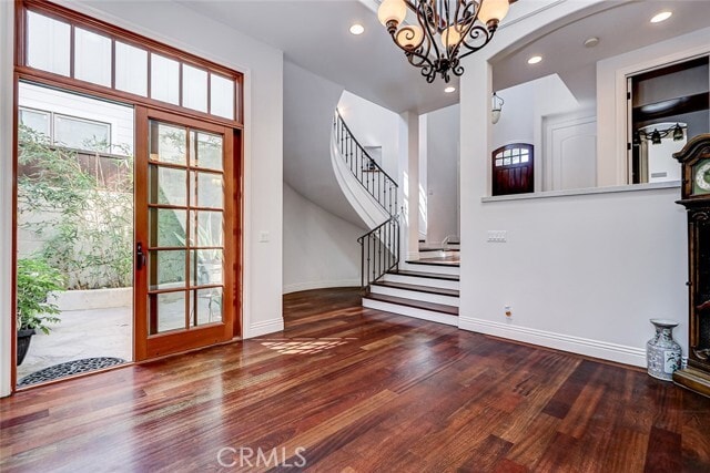 Building Photo - 3404 N Poinsettia Ave