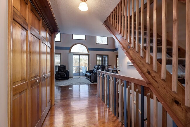 Building Photo - 131 Corn Tassel Shores