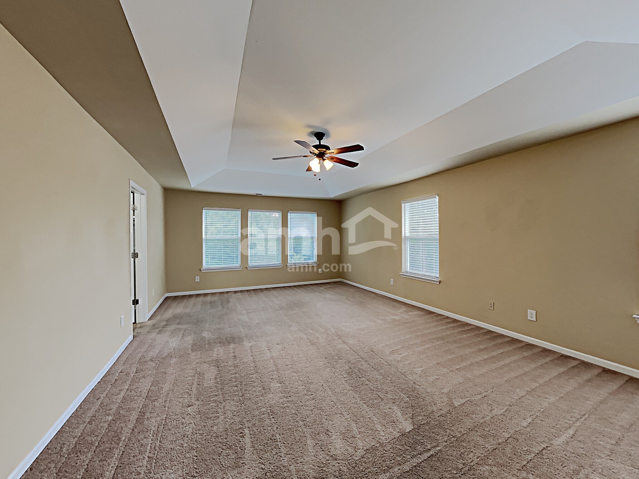 Building Photo - 889 Bramble Way