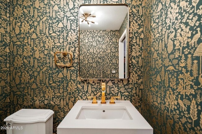 Building Photo - 11414 N 54th Pl