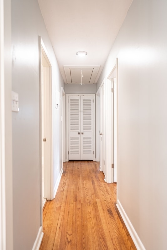 Building Photo - 160 W Delaware Ave