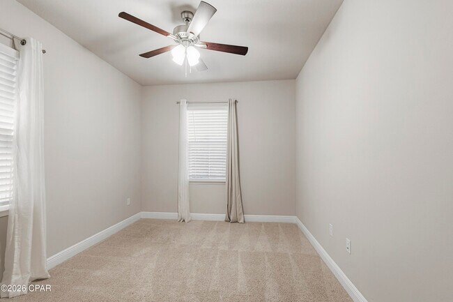 Building Photo - 118 Enchantment Falls Ln