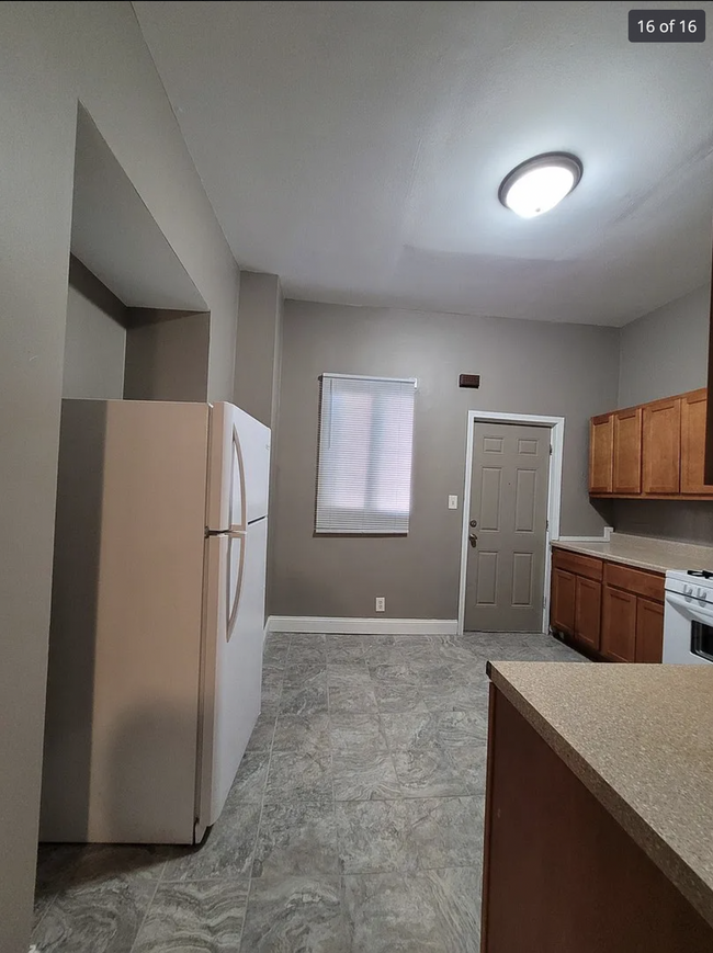 Kitchen - 1906 Asbury Ave