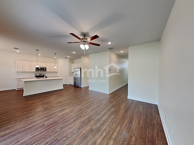 Building Photo - 2126 Saffron Walden Dr