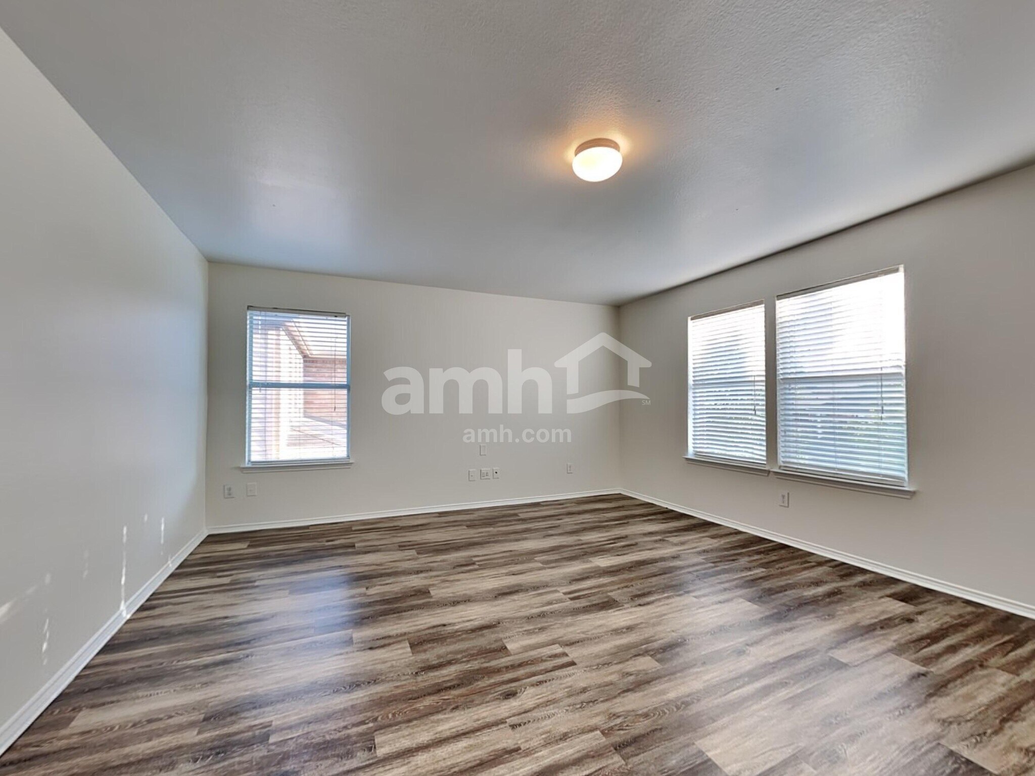 Building Photo - 9036 Yellow Cedar Trl
