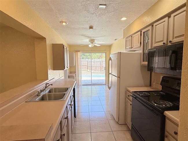 Building Photo - 1219 Julian Ln Dr