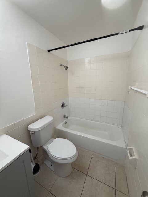 Building Photo - 4654 Schall Rd