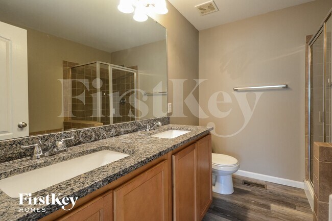 Building Photo - 117 Katie Lynn Ct