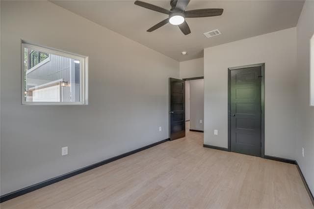 Building Photo - 1851 Highland Dr E