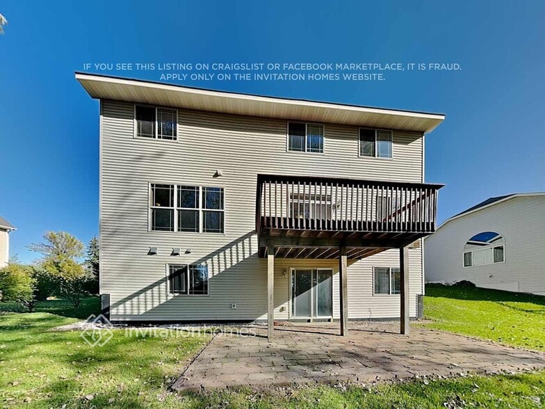Building Photo - 828 Bridle Creek Dr