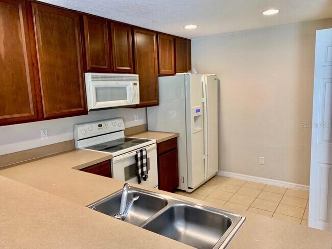 Building Photo - 3896 Silverbell Loop