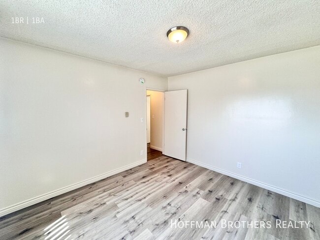 Building Photo - 6729 Cleon Ave