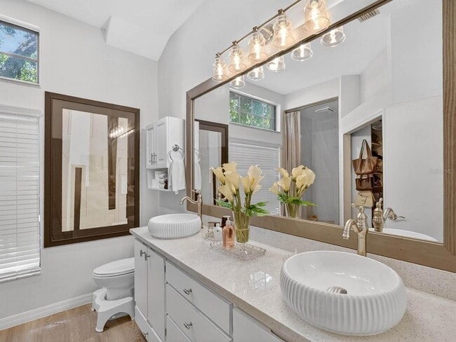 Building Photo - 357 Waterford Cir W