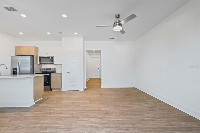 Building Photo - 14515 Stellar Pl