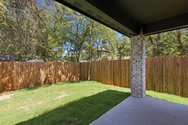 Building Photo - 512 Frazier St