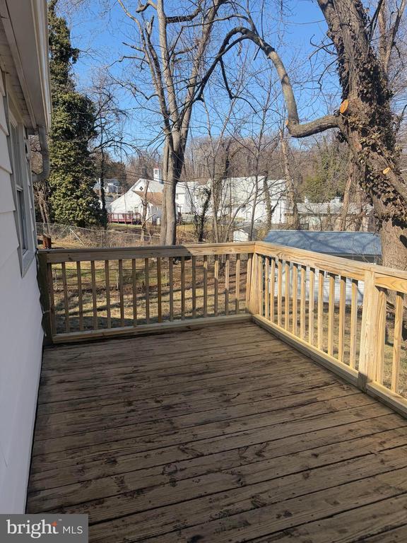 Building Photo - 100 Garfield Ct