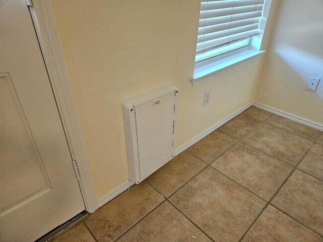 Building Photo - 17833 Floribundas Ln