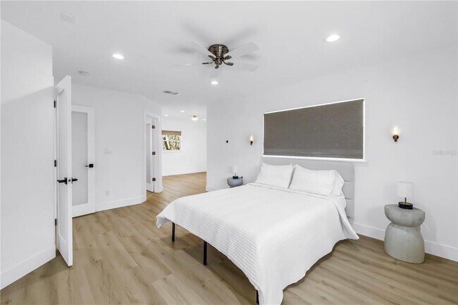 Building Photo - 412 Mira Vista Dr