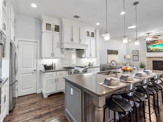 Building Photo - 408 Montpelier Dr