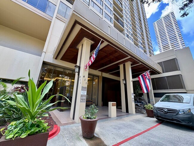 Building Photo - Available Now- 1 BED/1 BATH/2 PRKG in Chateau Waikiki! ALL Utilities Included, 6 Mo. Lease, Fully...