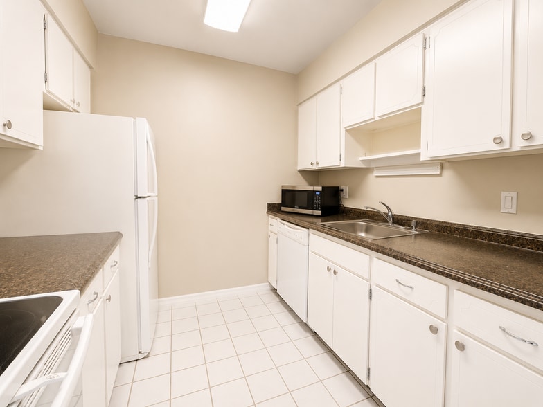 Building Photo - 4325 Aegean Dr